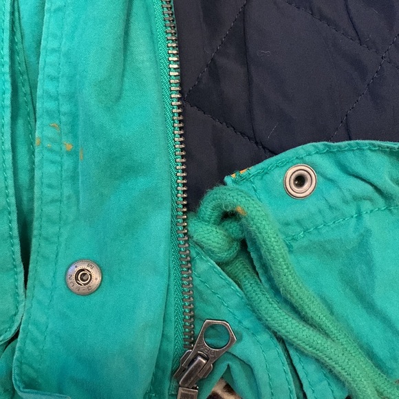 Bright green windbreaker/rain jacket with removable liner - Picture 9 of 10